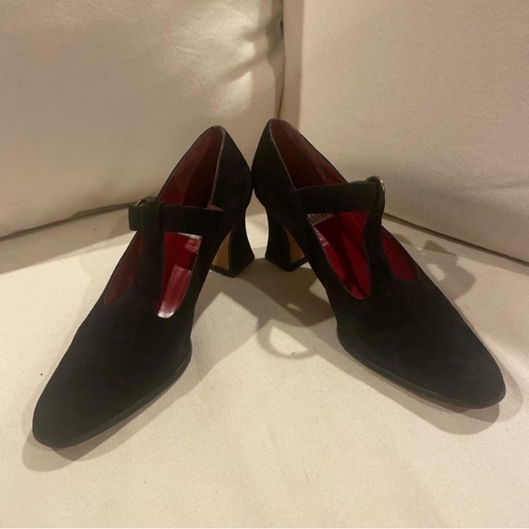 90s vintage Bis Charles Jourdan Black Suede Chunky Block Heel Courts sz 7.5 - Picture 1 of 6